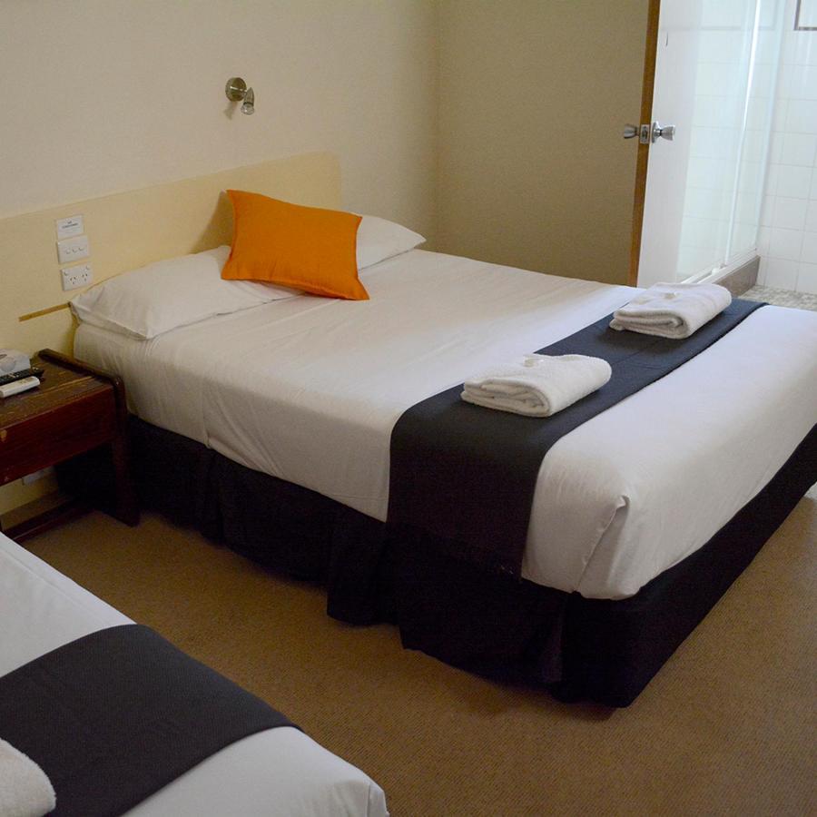 Shamrock Hotel Motel Temora Екстериор снимка